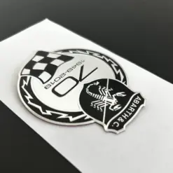 1x Abarth 70 Jahre 595 Kühlergrill Emblem Fiat 500 METALL 9x7cm Logo Schriftzug Aufkleber – Bild 3