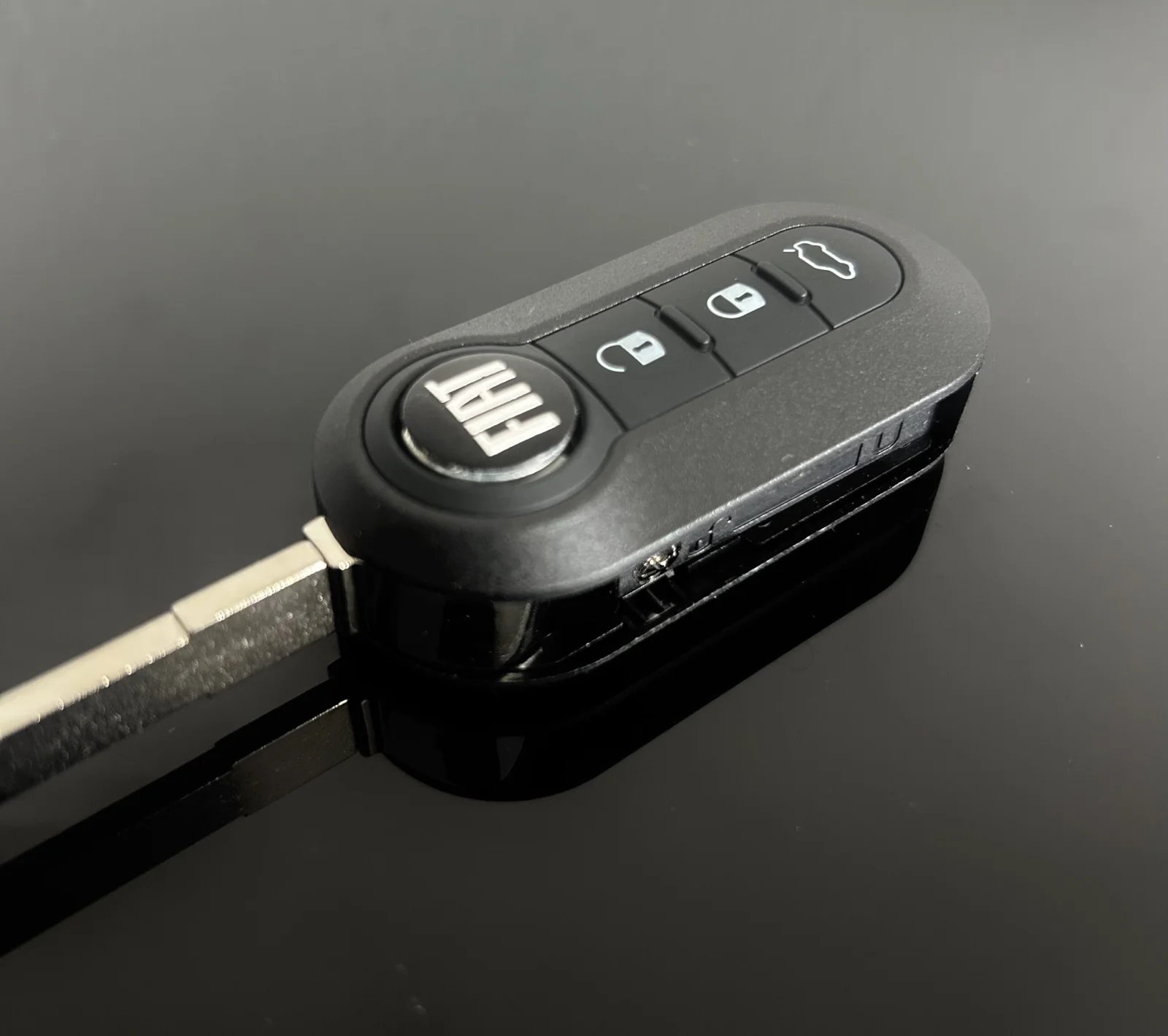 1x FIAT 500 Funkschlüssel LOGO Batterie Autoschlüssel Fahrzeugschlüssel Schlüssel Fernbedienung – Bild 2