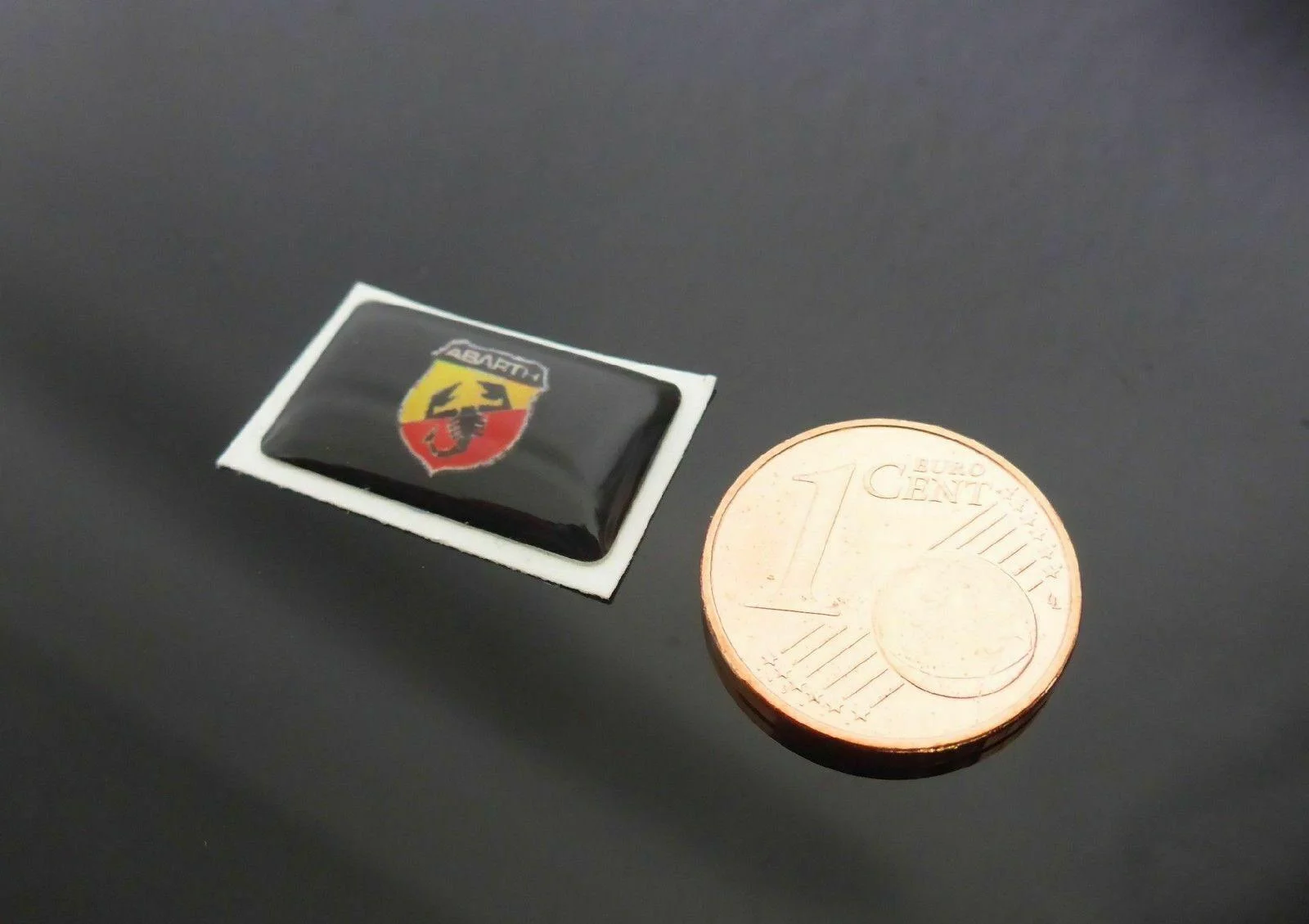 1x für ABARTH Aufkleber Logo 18mm für Spiegel Emblem Schriftzug Felge Lenkrad