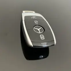 1x für MERCEDES Funkschlüssel METALL schwarz Glanz Gehäuse Autoschlüssel Fahrzeugschlüssel Schlüssel Fernbedienung mit Emblem – Bild 4
