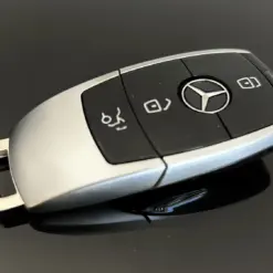 1x für MERCEDES Funkschlüssel METALL schwarz Glanz Gehäuse Autoschlüssel Fahrzeugschlüssel Schlüssel Fernbedienung mit Emblem – Bild 5