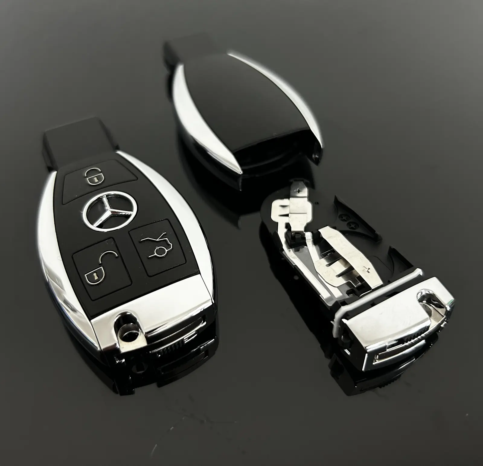 1x MERCEDES BENZ Funkschlüssel *Batteriefach* mit LOGO Gehäuse Autoschlüssel Fahrzeugschlüssel Schlüssel Fernbedienung