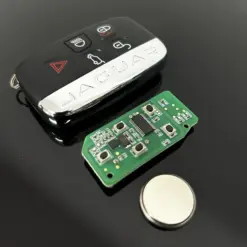 1x NEU JAGUAR Auto Schlüssel mit ELEKTRONIK + Batterie 4 Tasten Metall Kunststoff mit Logo Emblem