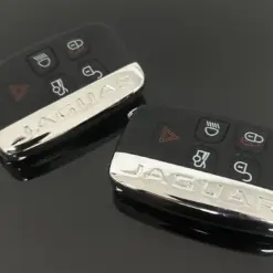 1x NEU JAGUAR Schlüsselgehäuse 4 Tasten Metall Kunststoff schwarz mit Logo Emblem