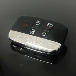 1x NEU JAGUAR Auto Schlüssel mit ELEKTRONIK + Batterie 4 Tasten Metall Kunststoff mit Logo Emblem – Bild 5