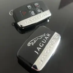 1x NEU JAGUAR Schlüsselgehäuse EDITION 4 Tasten Metall Kunststoff glänzend schwarz mit Logo Emblem – Bild 3