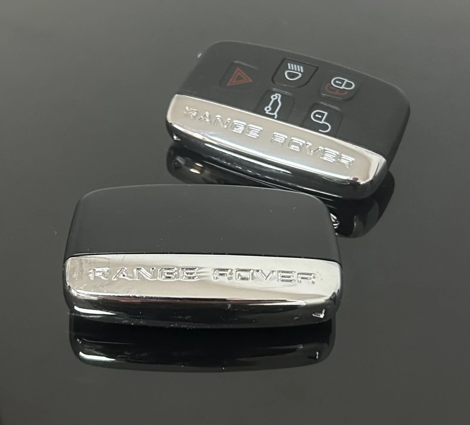 1x NEU Range Rover Schlüsselgehäuse 4 Tasten Metall Kunststoff schwarz mit Logo Emblem – Bild 3