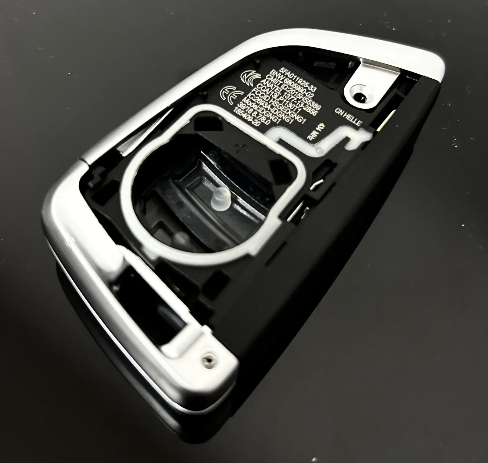 1x NEU Schlüssel Gehäuse 3 Tasten + Emblem schwarz für BMW 3 5 6 8 X3 X4 X5 X7 G21 G20 G31 G30 Autoschlüssel – Bild 6
