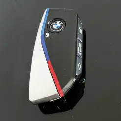 1x NEU Schlüssel Gehäuse 4 Tasten mit EMBLEM für BMW X7 G07 LCI iX i20 X1 U11 7er G70 G09 XM U06 G81 M3 Smart Key CERAMIC – Bild 7