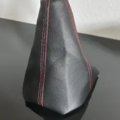 Alternative view of ABARTH 500 FIAT Schaltbalg schwarz mit ROT Staubschutz Schalthebel Gangschaltung Manschette