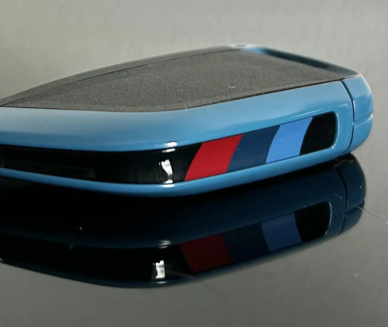 NEU Schlüssel Gehäuse 4 Tasten EDITION BLUEEYE mit EMBLEM für BMW 3 5 6 8 X3 X4 X5 X7 G21 G20 G31 G30 – Bild 10
