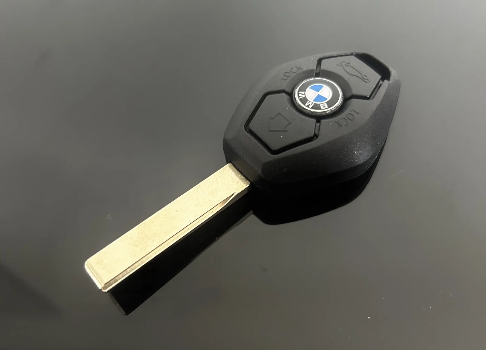 NEU Schlüsselgehäuse 3 Tasten BMW 3 5 7 SERIE Z3 Z4 X3 X5 M5 325i E38 E39 E46 Schlüssel Fernbedienung – Bild 3